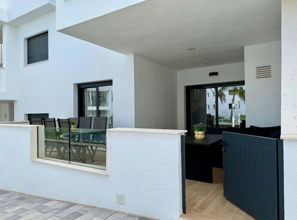 Alquiler - Apartamento / piso - Torrevieja - Los Balcones - Los Altos del Edén