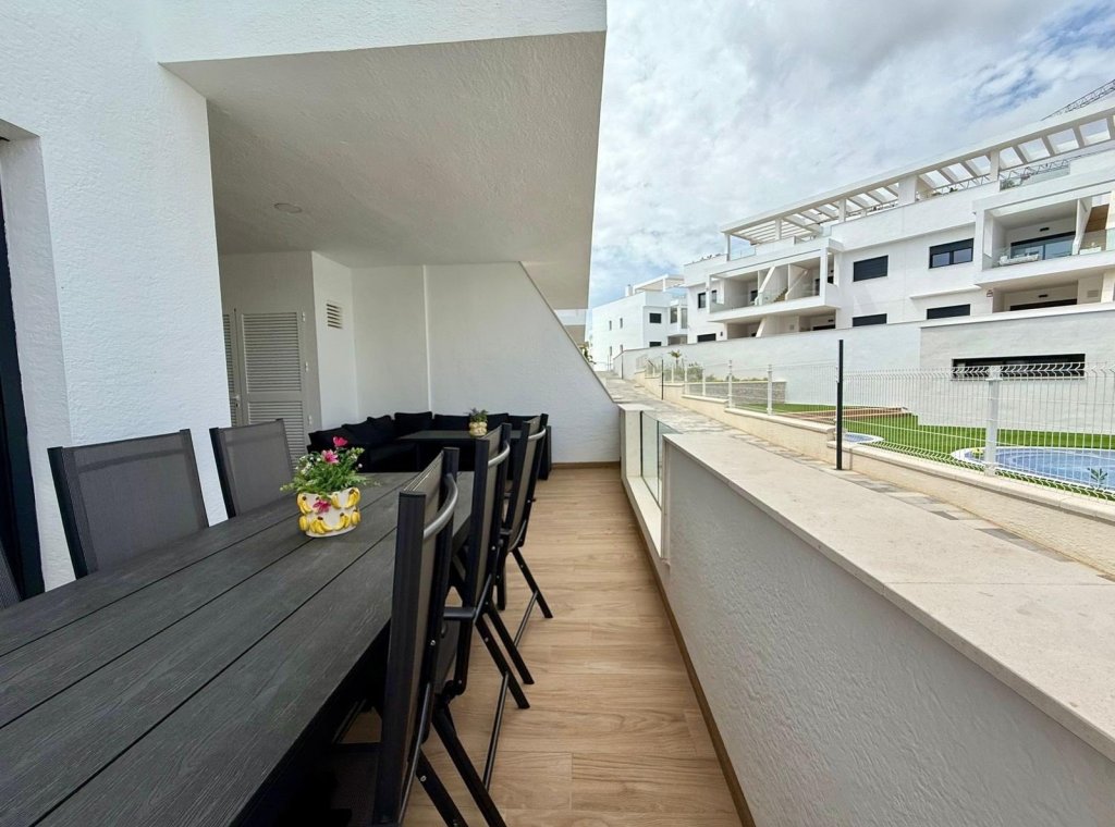 Alquiler - Apartamento / piso - Torrevieja - Los Balcones - Los Altos del Edén