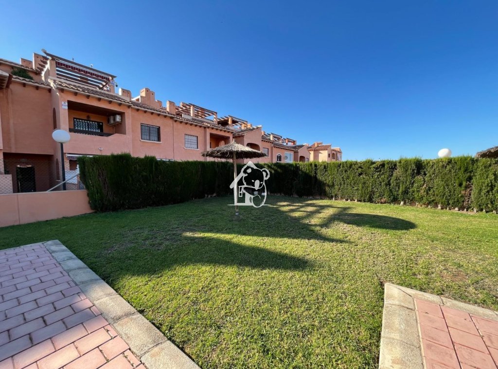 Alquiler - Apartamento / piso - Torrevieja - Nueva Torrevieja - Aguas Nuevas