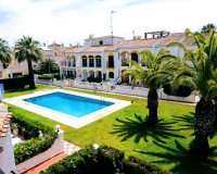 Alquiler - Apartamento / piso - Torrevieja - Nueva Torrevieja - Aguas Nuevas