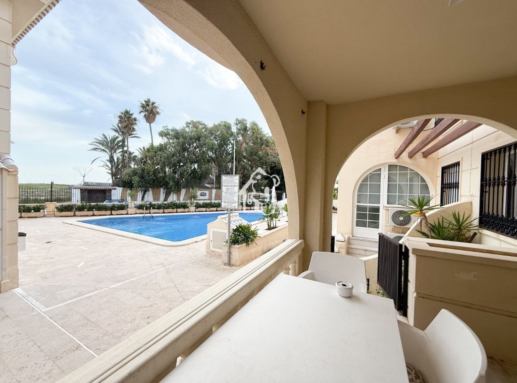 Alquiler - Apartamento / piso - Torrevieja - Playa de los Locos