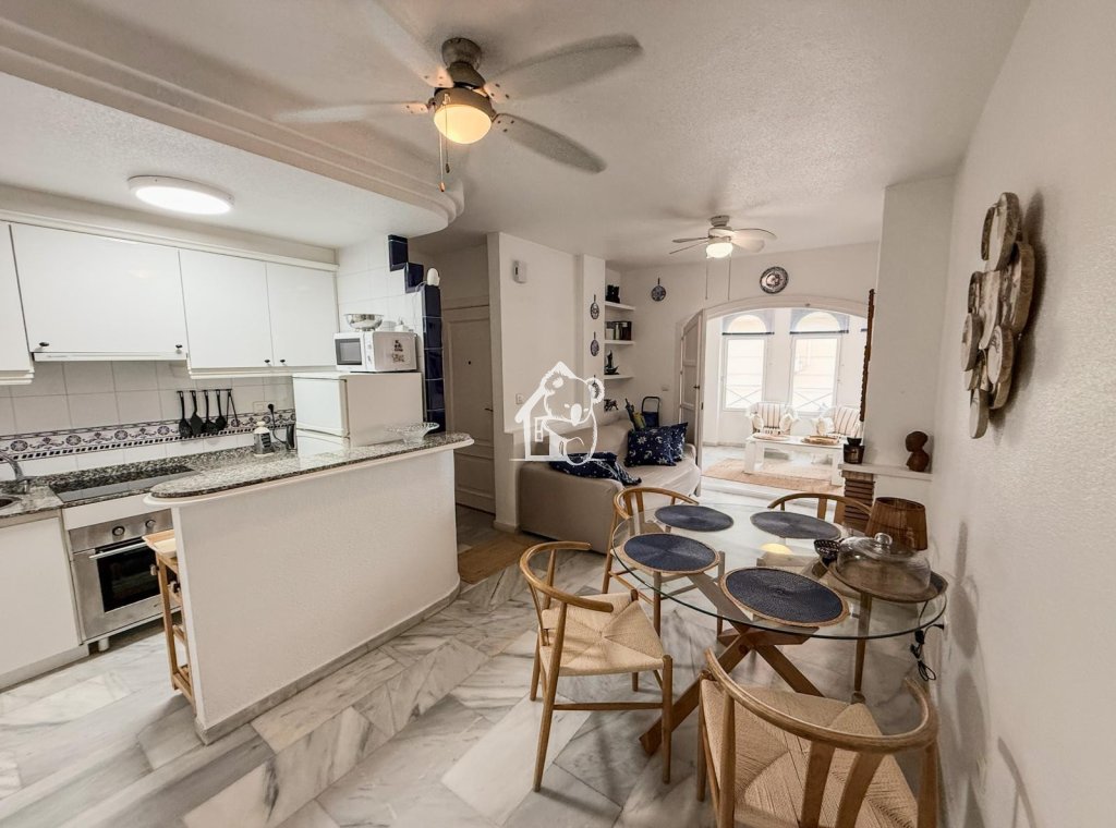 Alquiler - Apartamento / piso - Torrevieja - Playa de los Locos