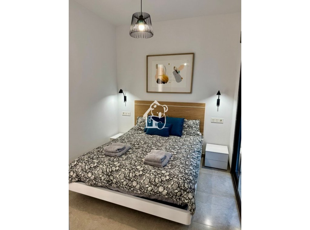 Alquiler - Apartamento / piso - Torrevieja - Playa de los Locos