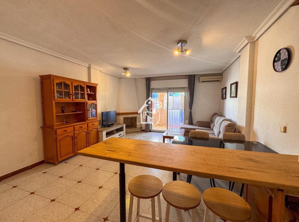 Alquiler - Apartamento / piso - Torrevieja - Playa de los Locos