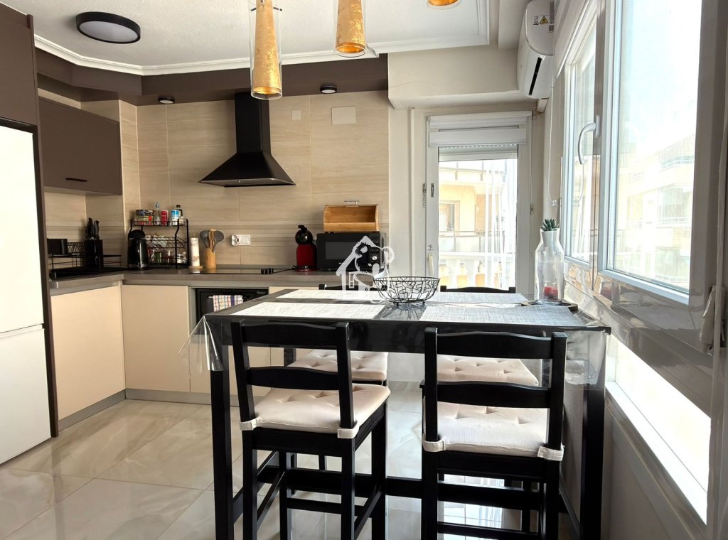 Alquiler - Apartamento / piso - Torrevieja - Playa del Cura