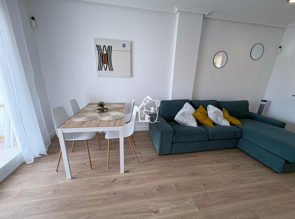 Alquiler - Apartamento / piso - Torrevieja - Torrelamata - La Mata