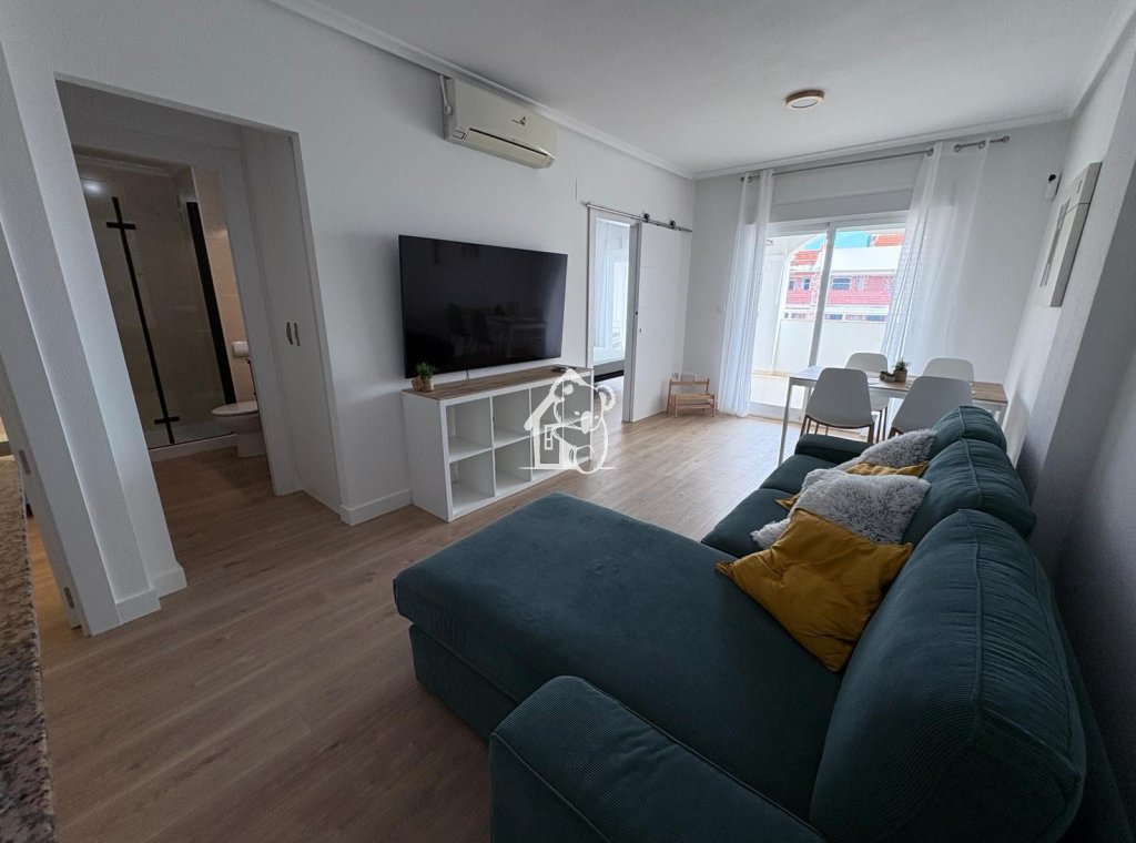 Alquiler - Apartamento / piso - Torrevieja - Torrelamata - La Mata