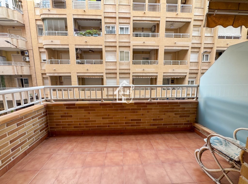 Alquiler - Apartamento / piso - Torrevieja - Torrelamata - La Mata