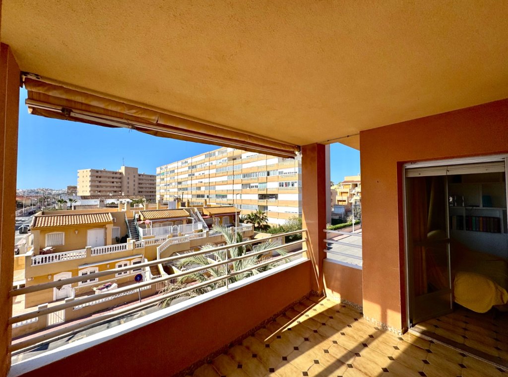 Alquiler - Apartamento / piso - Torrevieja - Torrelamata - La Mata