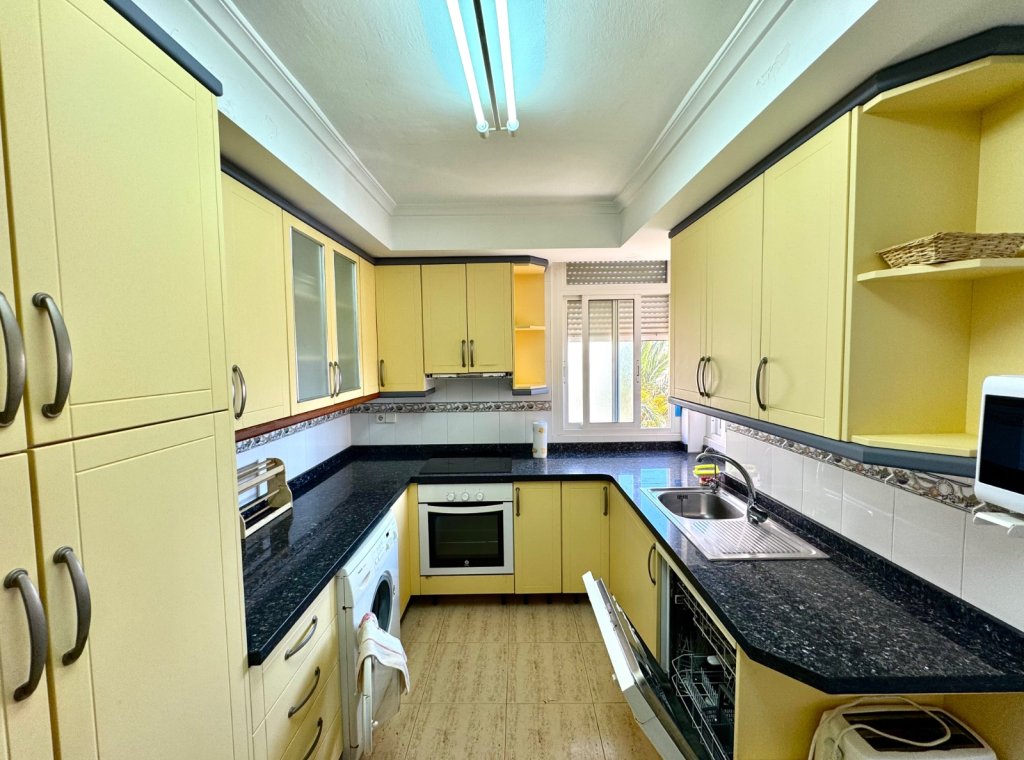 Alquiler - Apartamento / piso - Torrevieja - Torrelamata - La Mata