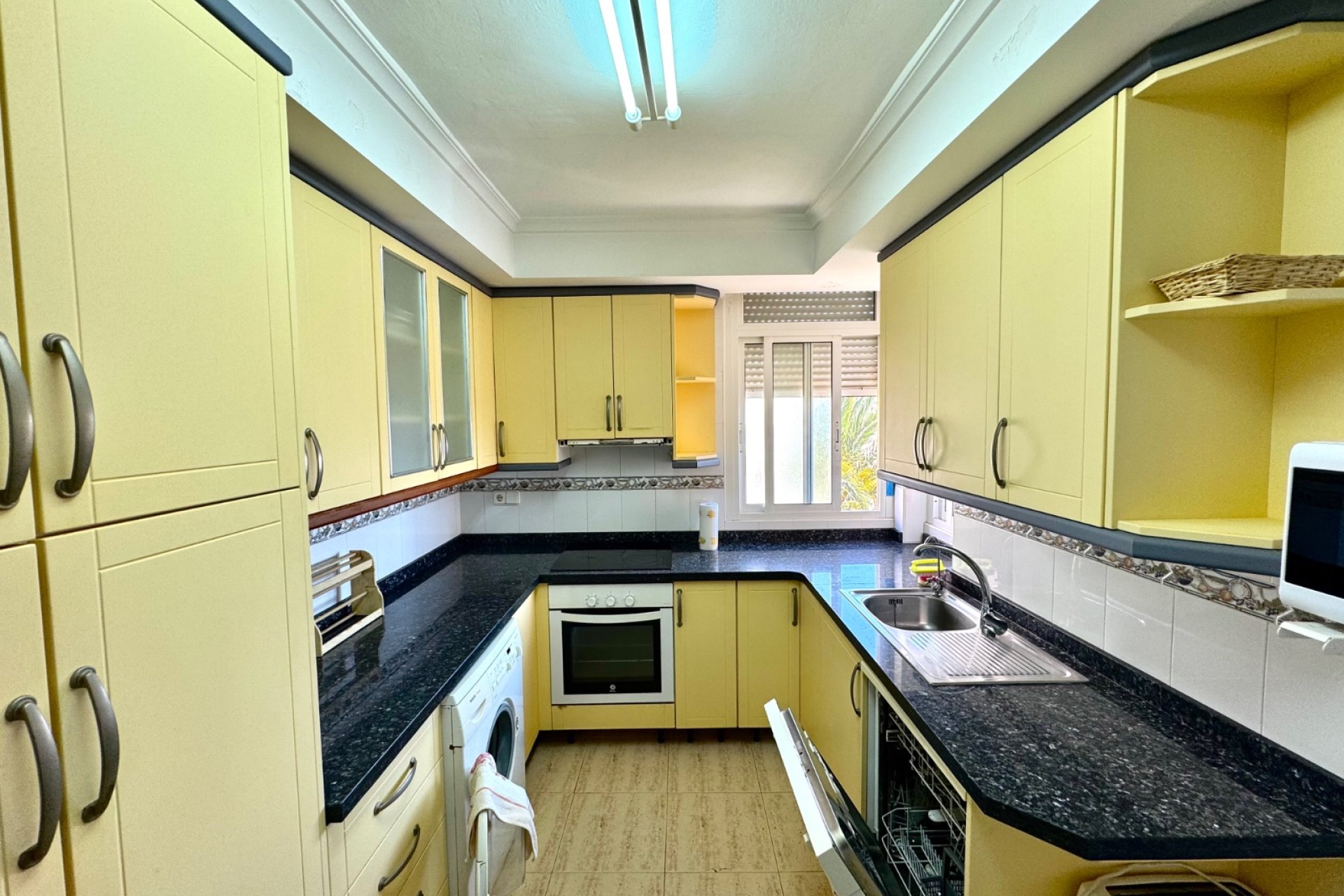 Alquiler - Apartamento / piso - Torrevieja - Torrelamata - La Mata
