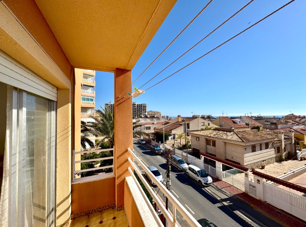 Alquiler - Apartamento / piso - Torrevieja - Torrelamata - La Mata