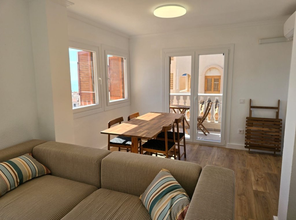 Alquiler - Apartamento / piso - Torrevieja - Torrelamata - La Mata