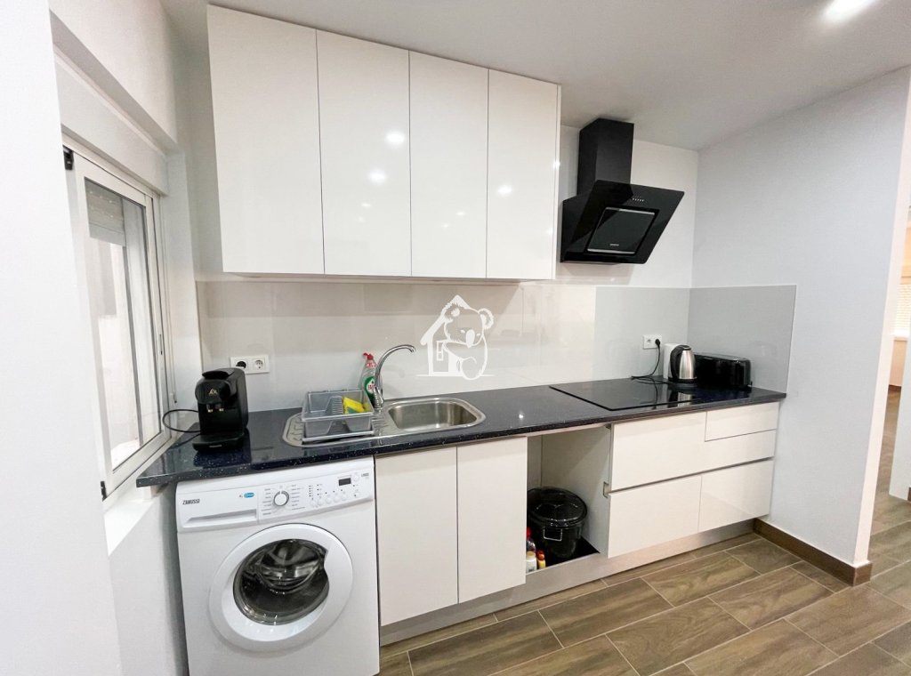 Alquiler - Apartamento / piso - Torrevieja - Torrevieja Centro