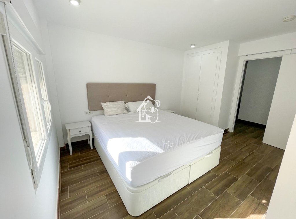 Alquiler - Apartamento / piso - Torrevieja - Torrevieja Centro