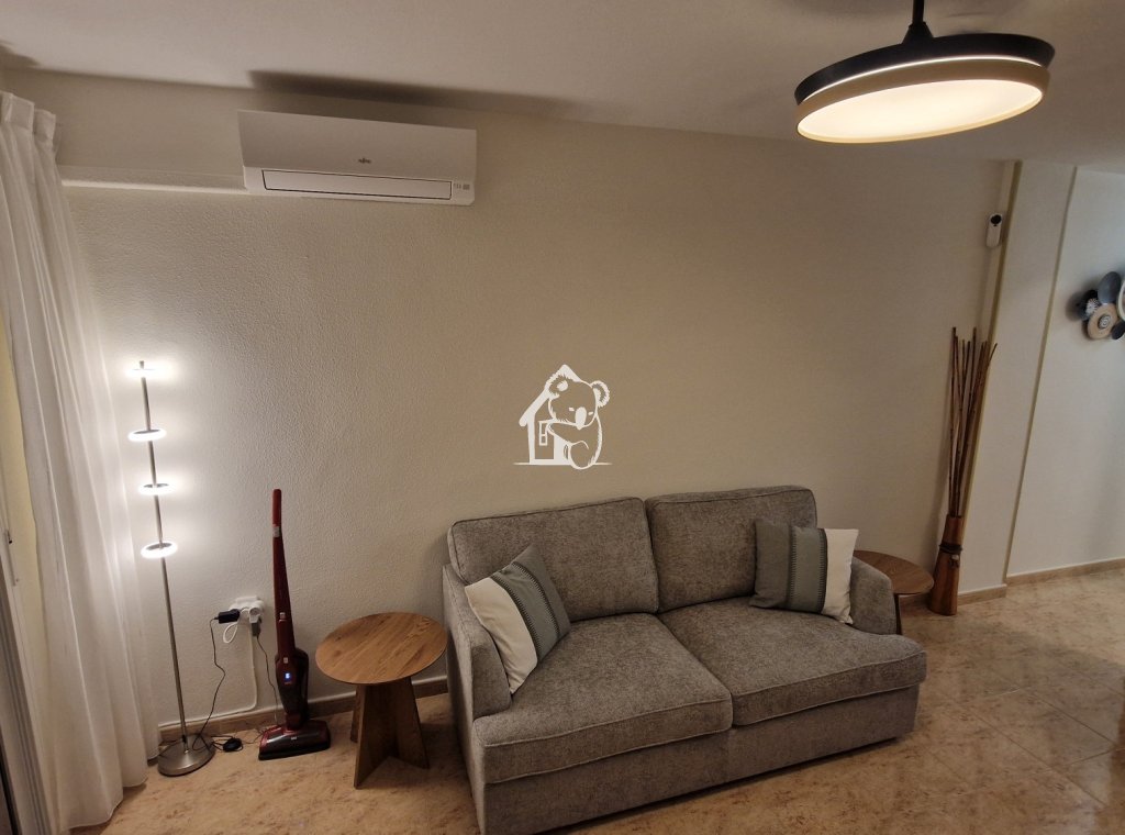 Alquiler - Apartamento / piso - Torrevieja - Torrevieja Centro