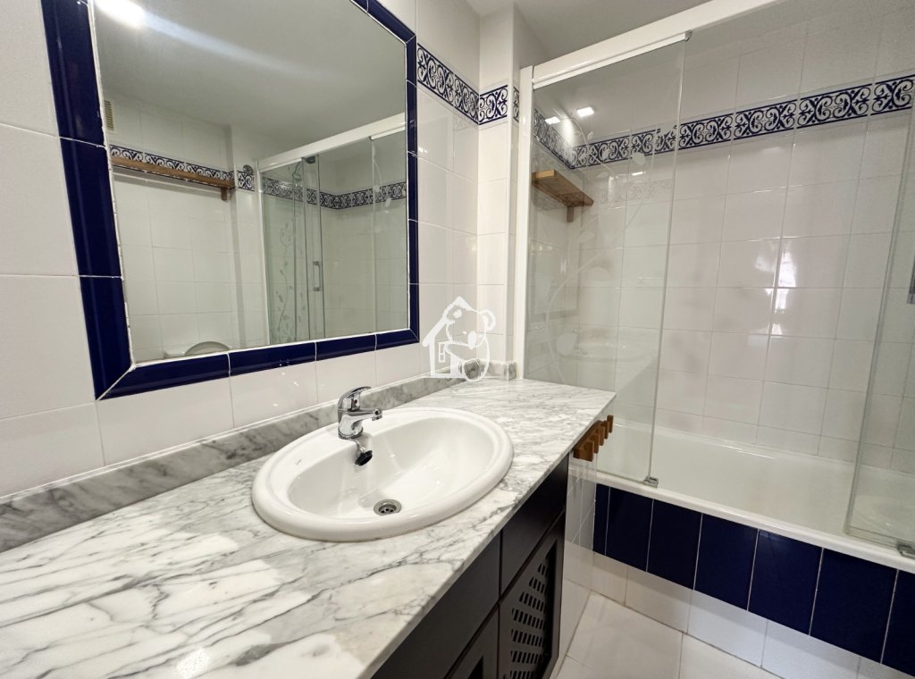 Alquiler - Apartamento / piso - Torrevieja - Torrevieja Centro