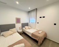 Alquiler - Apartamento / piso - Torrevieja - Torrevieja Centro