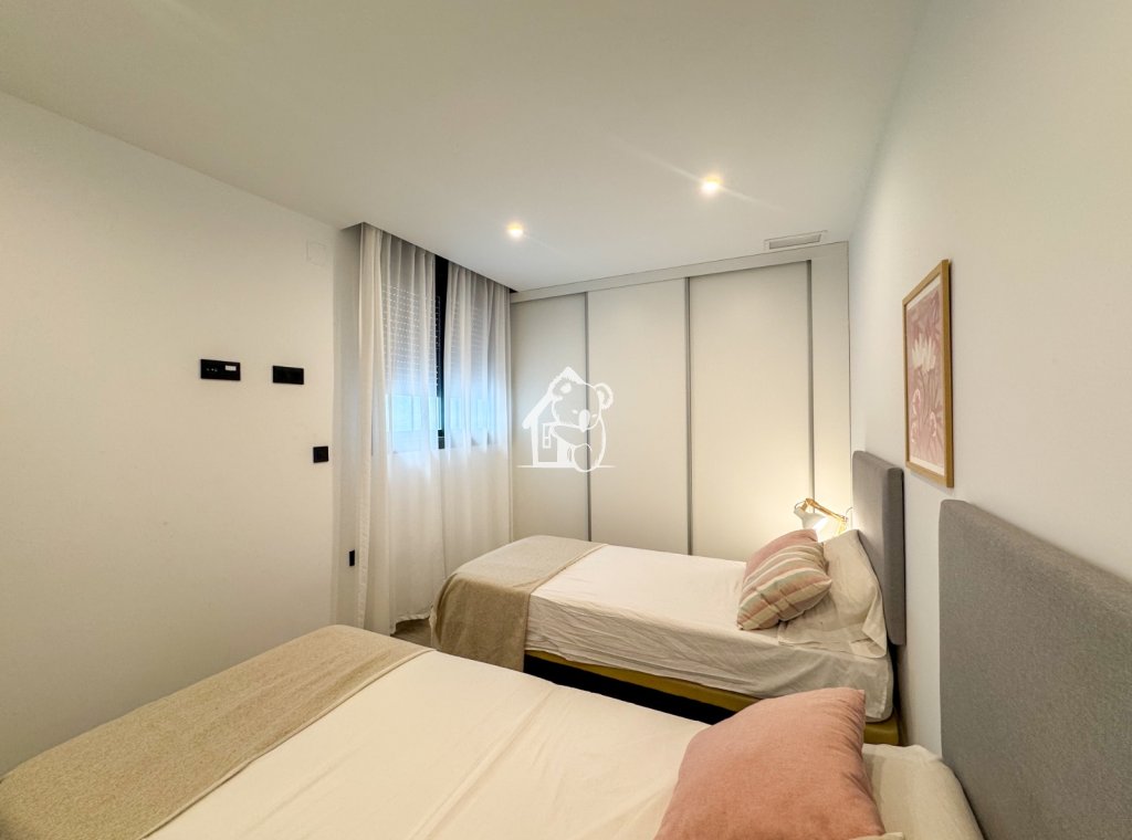 Alquiler - Apartamento / piso - Torrevieja - Torrevieja Centro