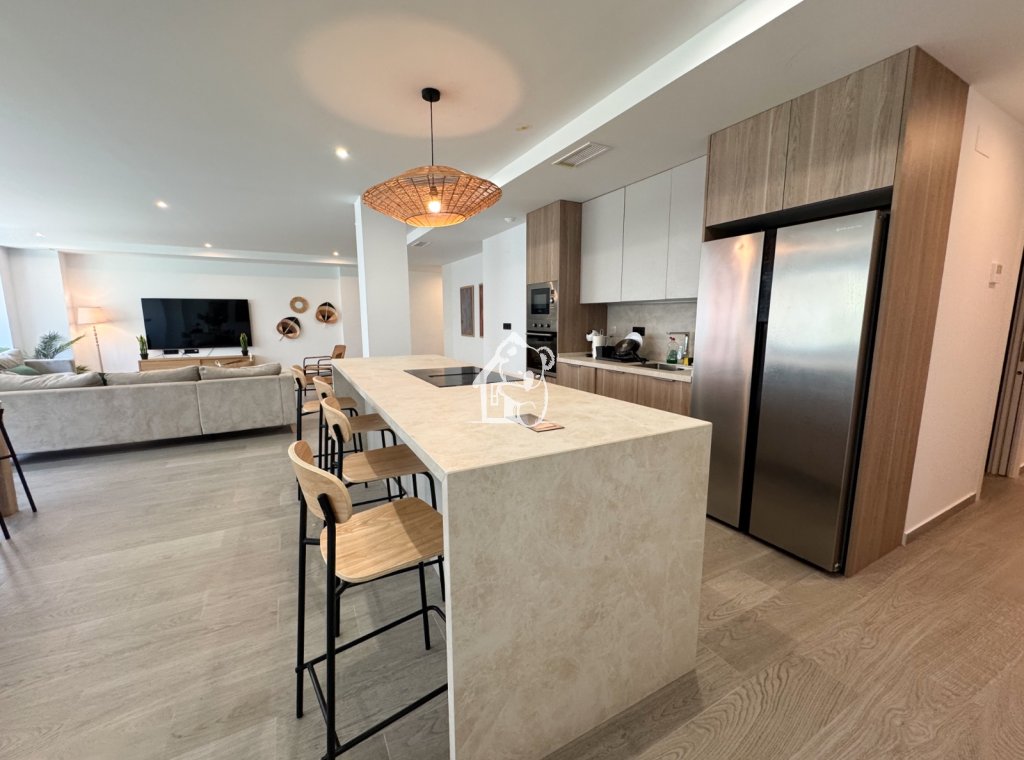 Alquiler - Apartamento / piso - Torrevieja - Torrevieja Centro