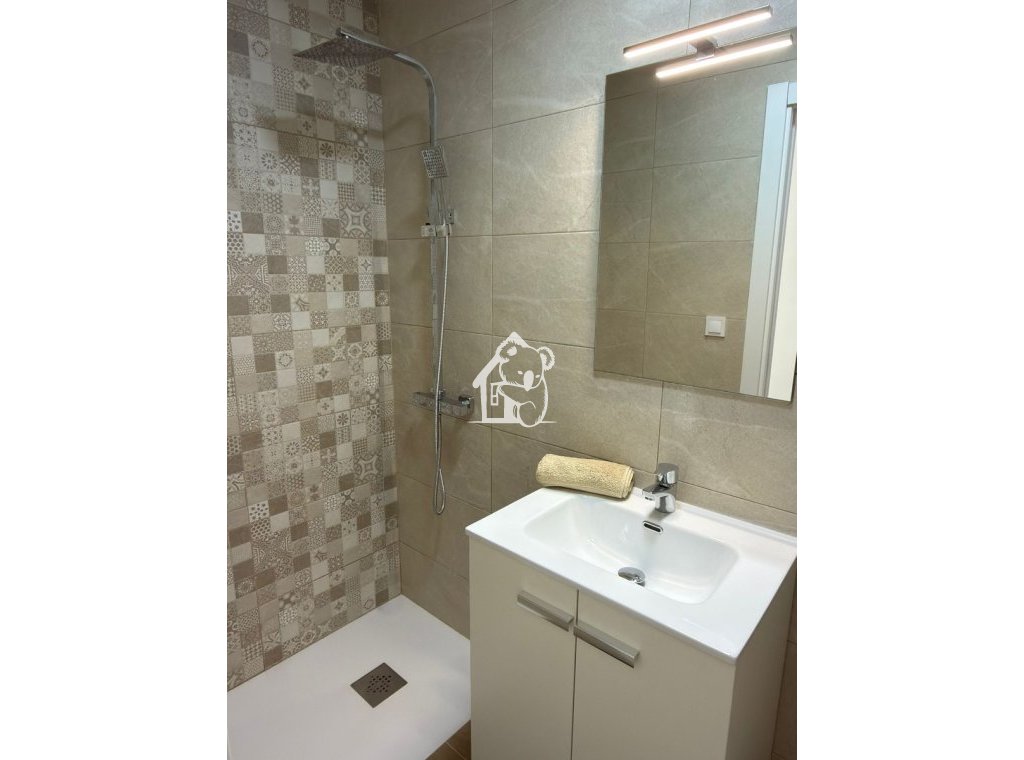 Alquiler - Apartamento / piso - Torrevieja - Torrevieja Centro