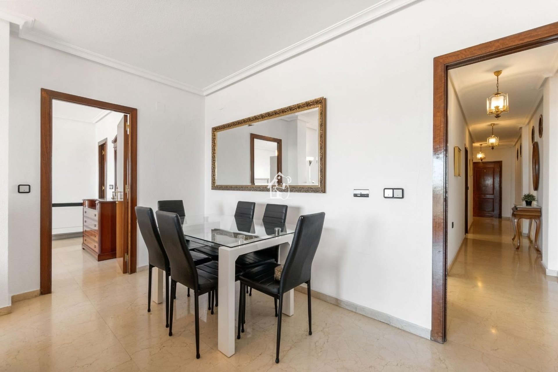 Alquiler - Apartamento / piso - Torrevieja - Torrevieja Centro