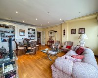 Alquiler - Apartamento / piso - Torrevieja - Torrevieja Centro