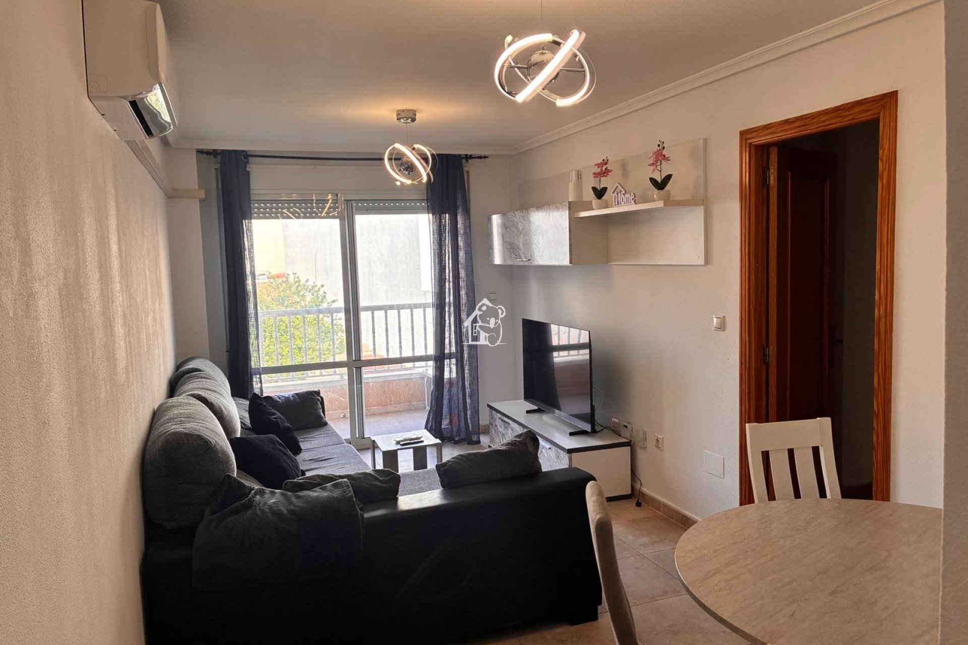 Alquiler - Apartamento / piso - Torrevieja - Torrevieja Centro
