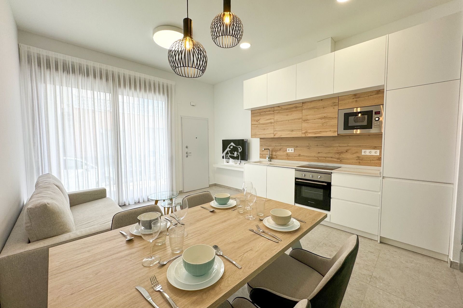 Alquiler - Apartamento / piso - Torrevieja - Torrevieja Centro