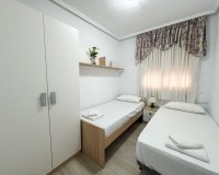 Alquiler - Apartamento / piso - Torrevieja - Torrevieja Centro