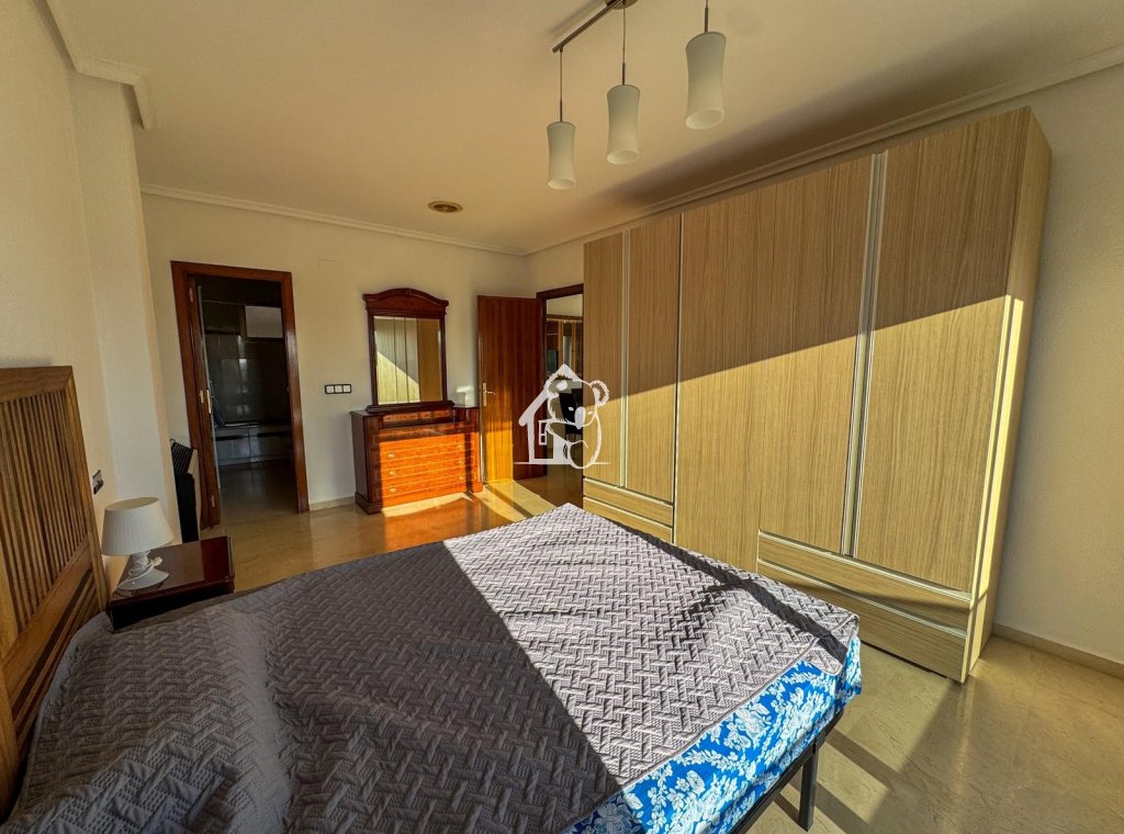 Alquiler - Apartamento / piso - Torrevieja - Torrevieja Centro