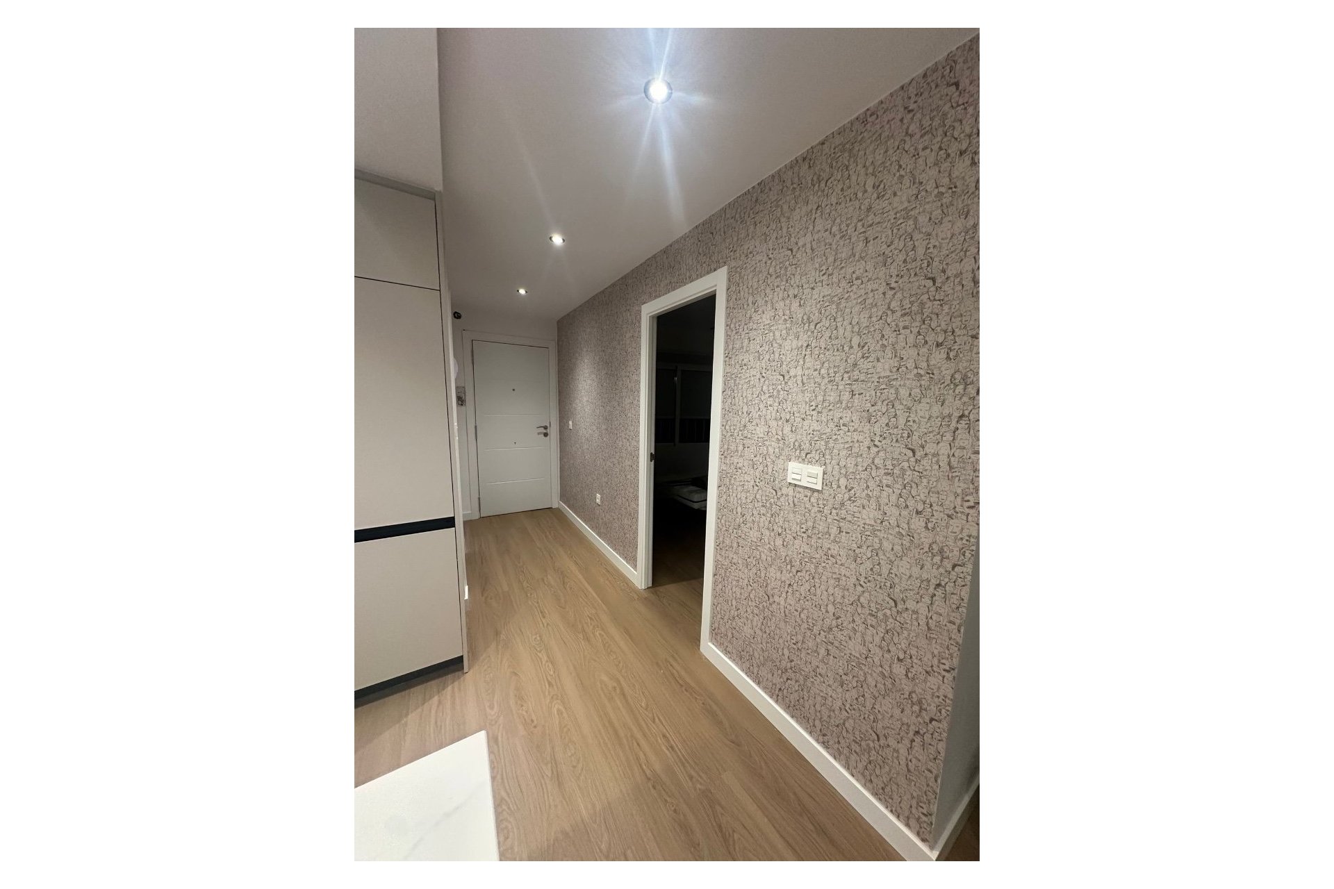 Alquiler - Apartamento / piso - Torrevieja - Torrevieja Centro
