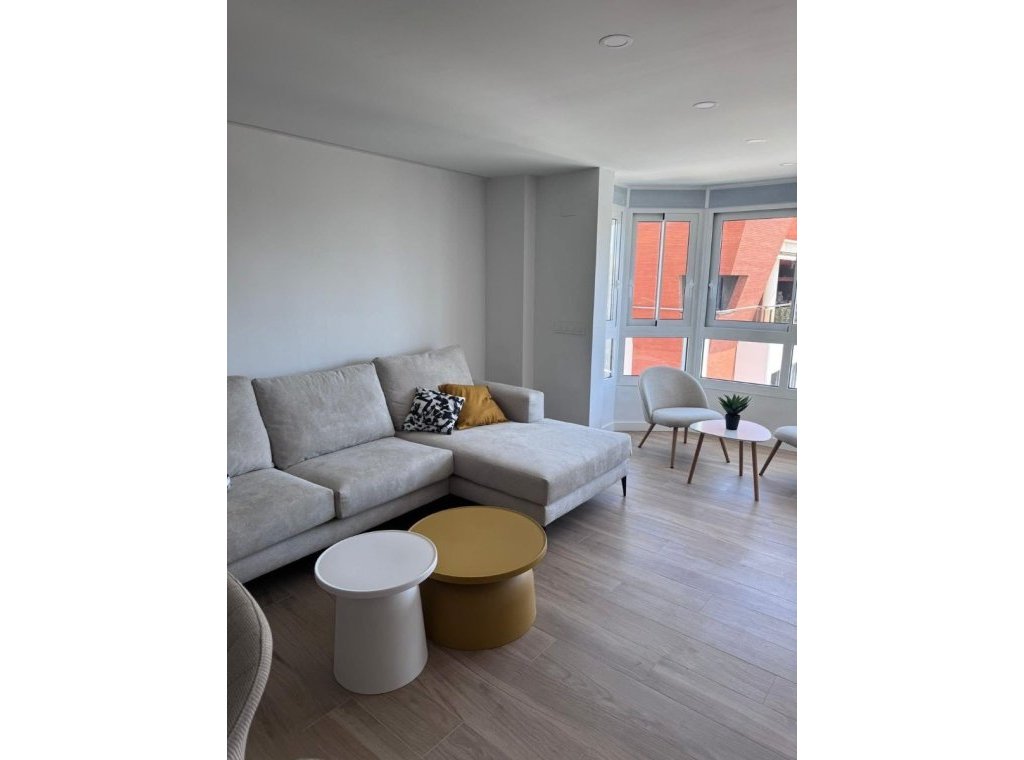 Alquiler - Apartamento / piso - Torrevieja - Torrevieja Centro