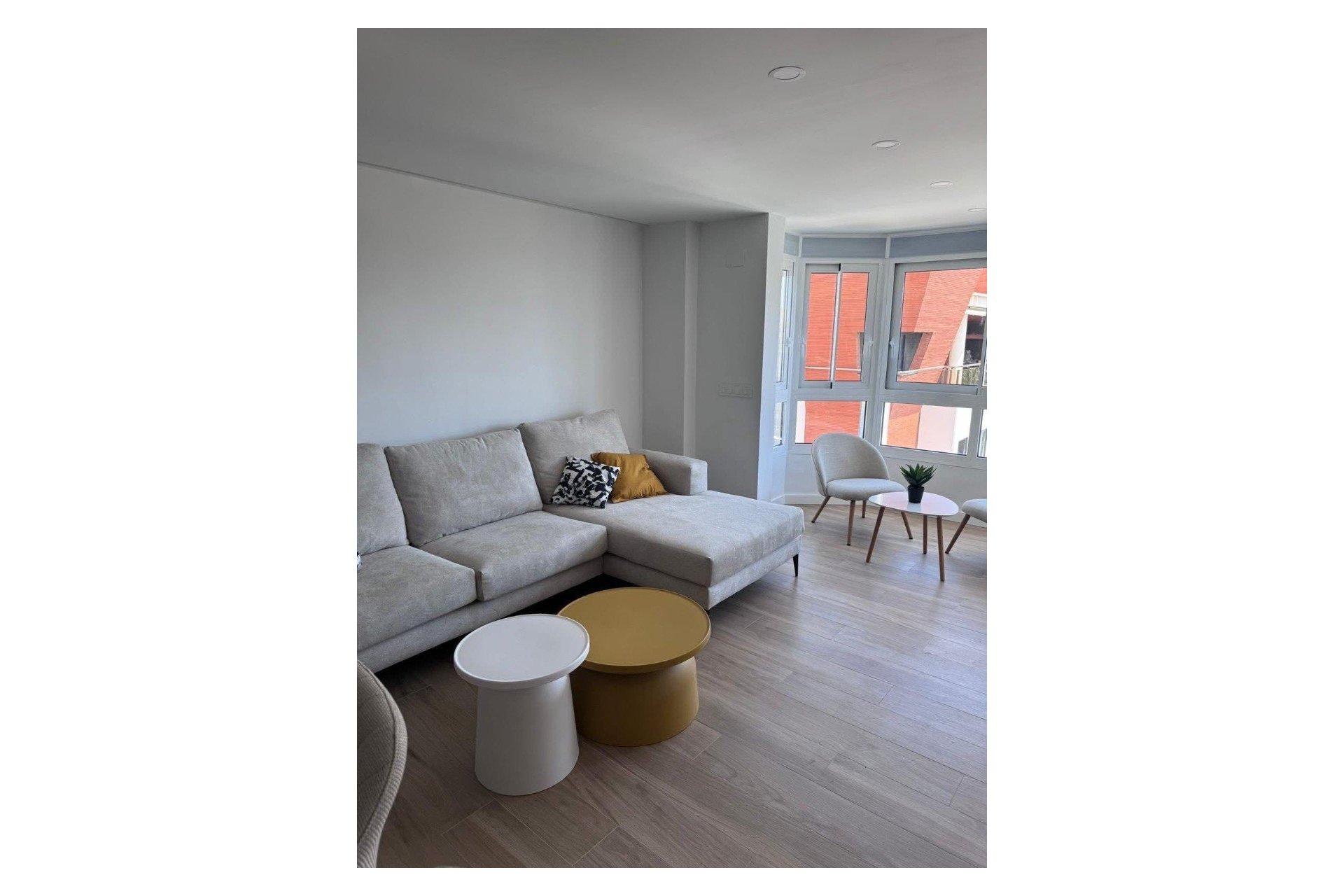 Alquiler - Apartamento / piso - Torrevieja - Torrevieja Centro