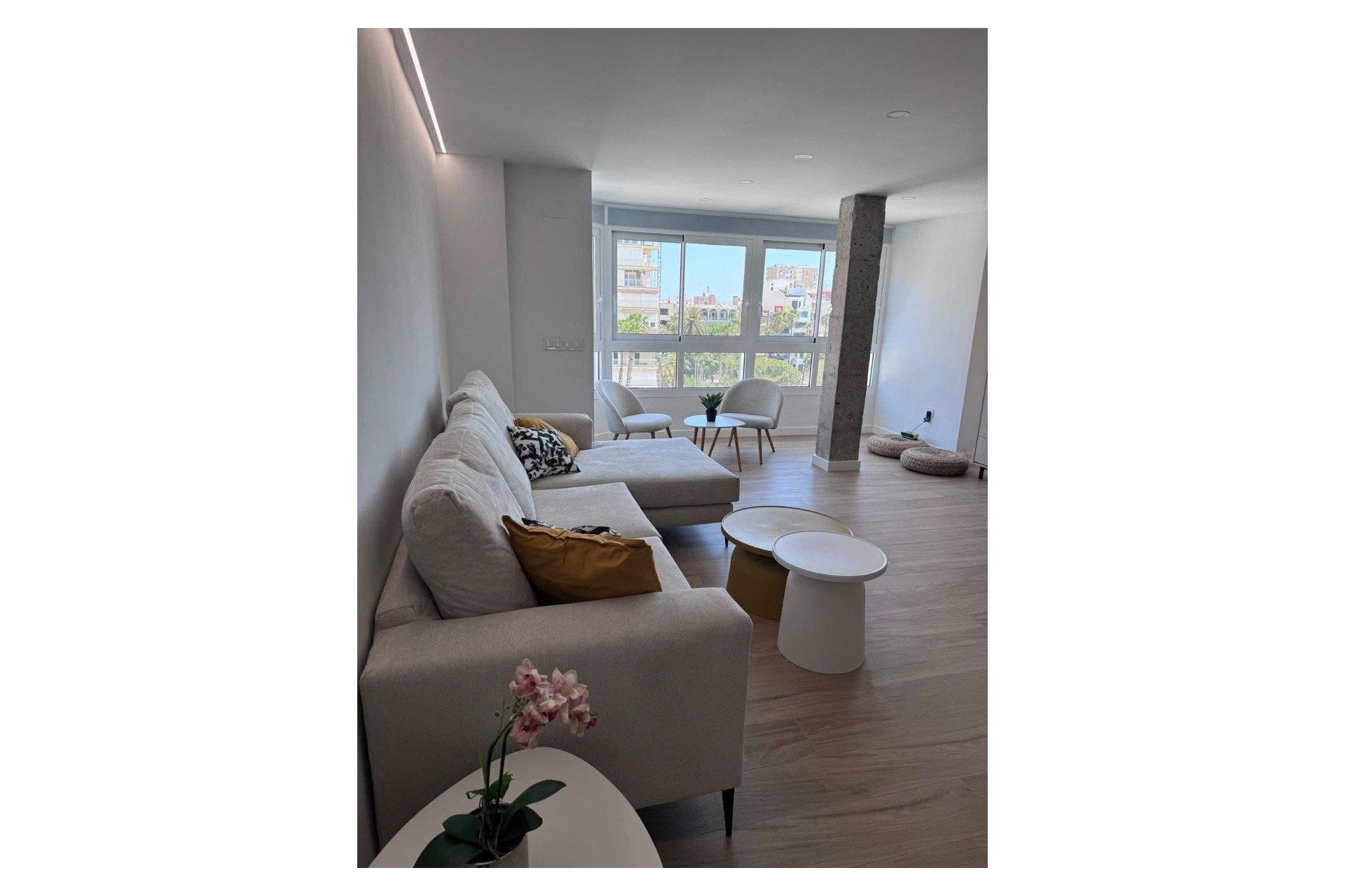 Alquiler - Apartamento / piso - Torrevieja - Torrevieja Centro