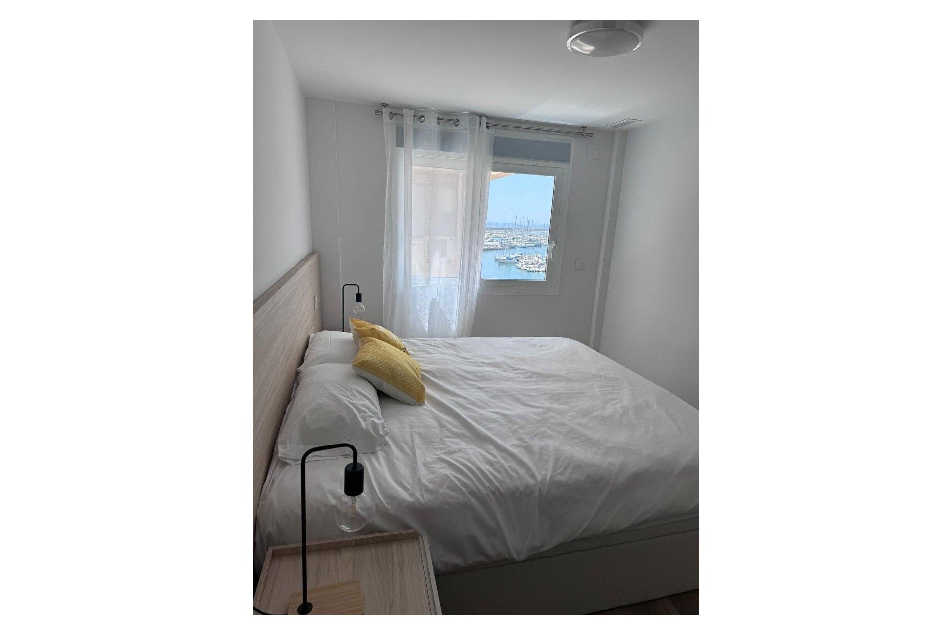 Alquiler - Apartamento / piso - Torrevieja - Torrevieja Centro