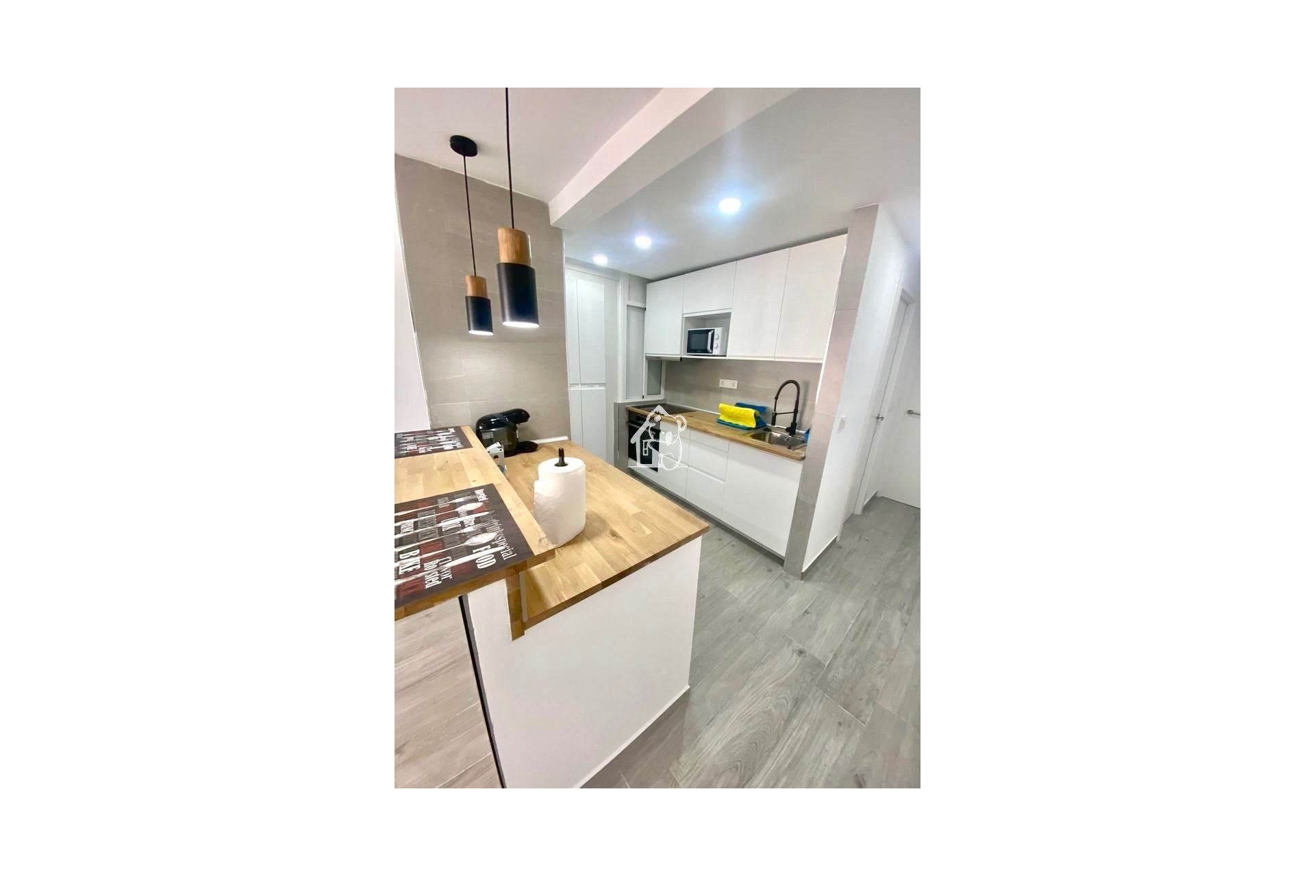 Alquiler - Apartamento / piso - Torrevieja - Torrevieja Centro