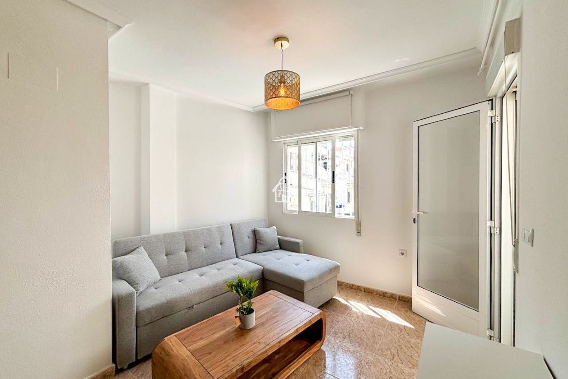 Alquiler - Apartamento / piso - Torrevieja - Torrevieja Centro