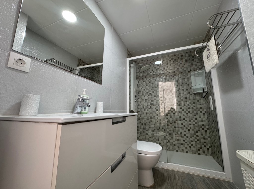 Alquiler - Apartamento / piso - Torrevieja - Torrevieja Centro