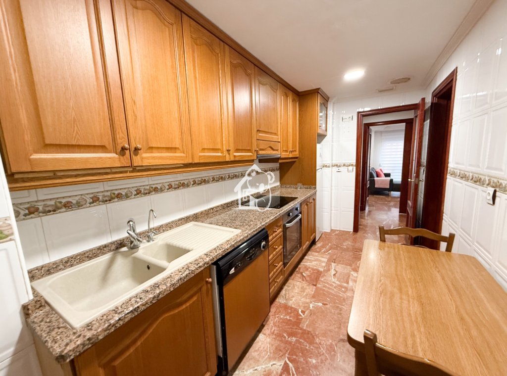 Alquiler - Apartamento / piso - Torrevieja - Torrevieja Centro