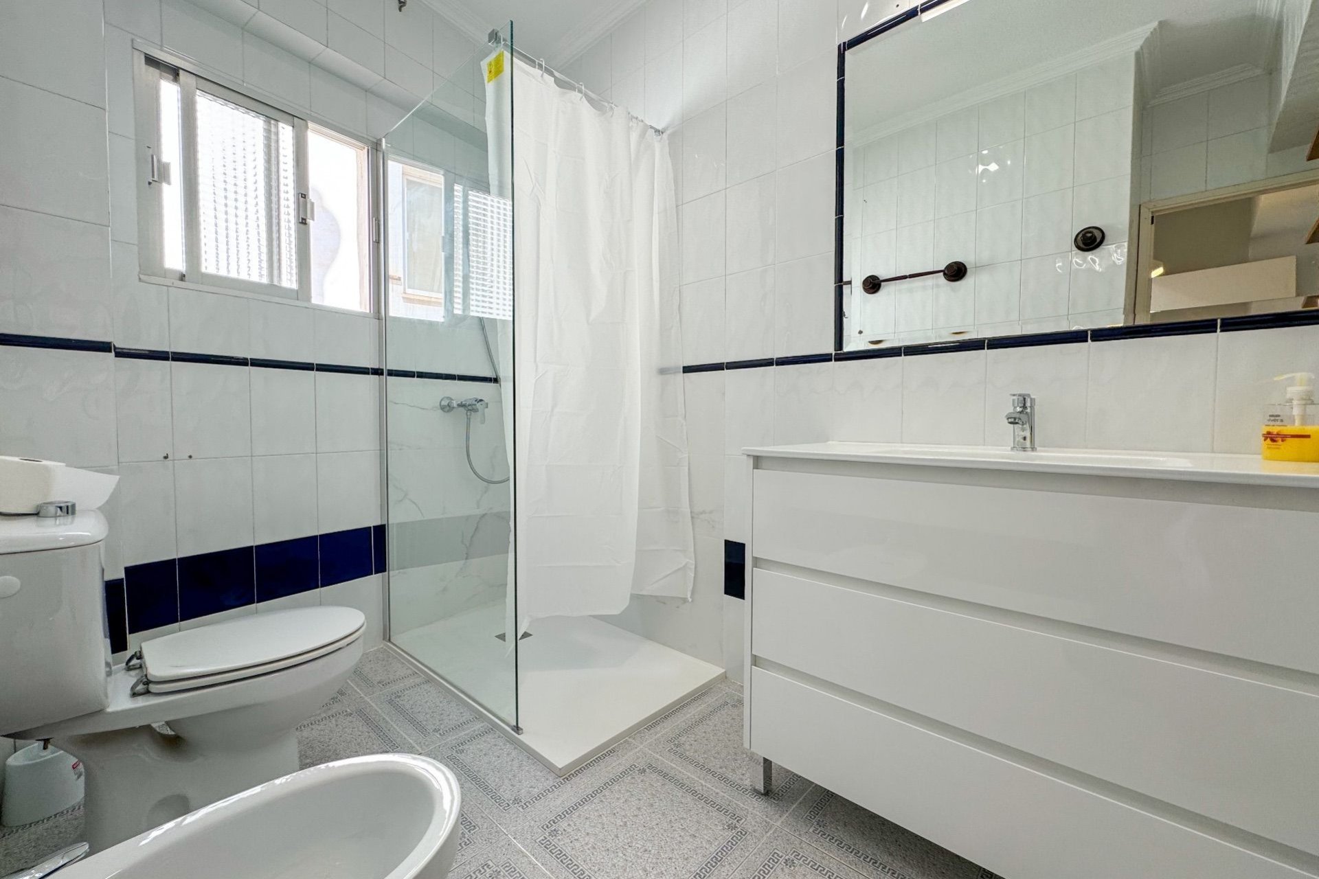Alquiler - Apartamento / piso - Torrevieja