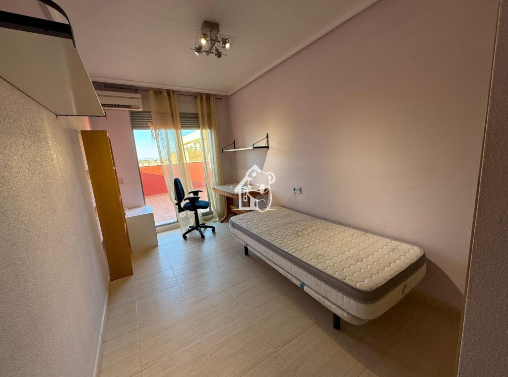 Alquiler - Ático - Pilar de la Horadada