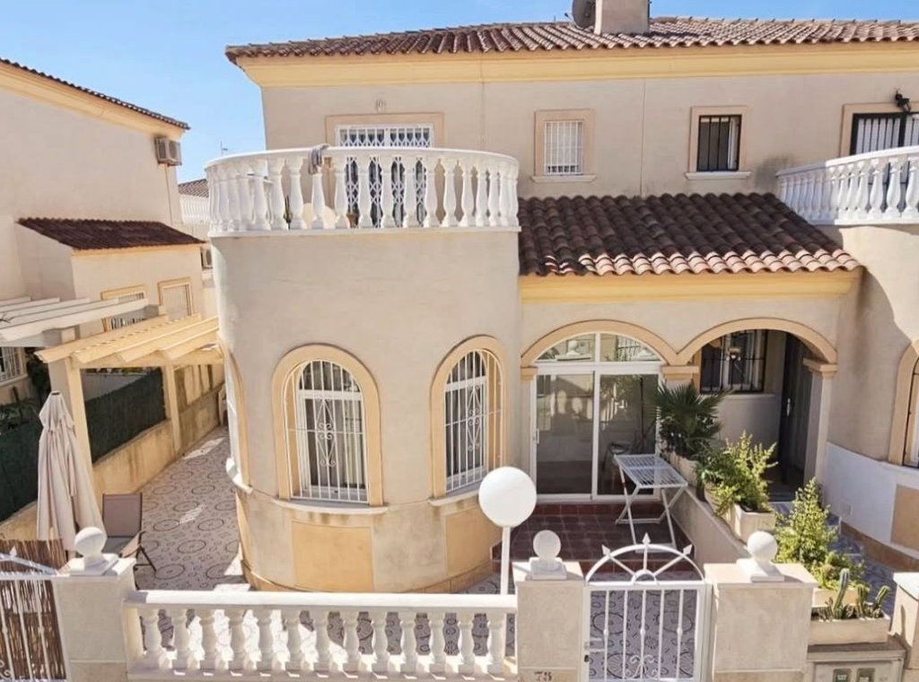Alquiler - Bungalow - Torrevieja - Centro