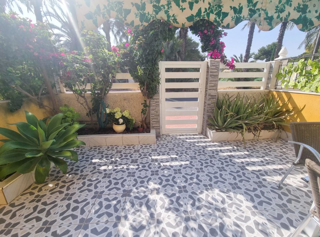 Alquiler - Bungalow - Torrevieja - El Acequión - Los Náufragos