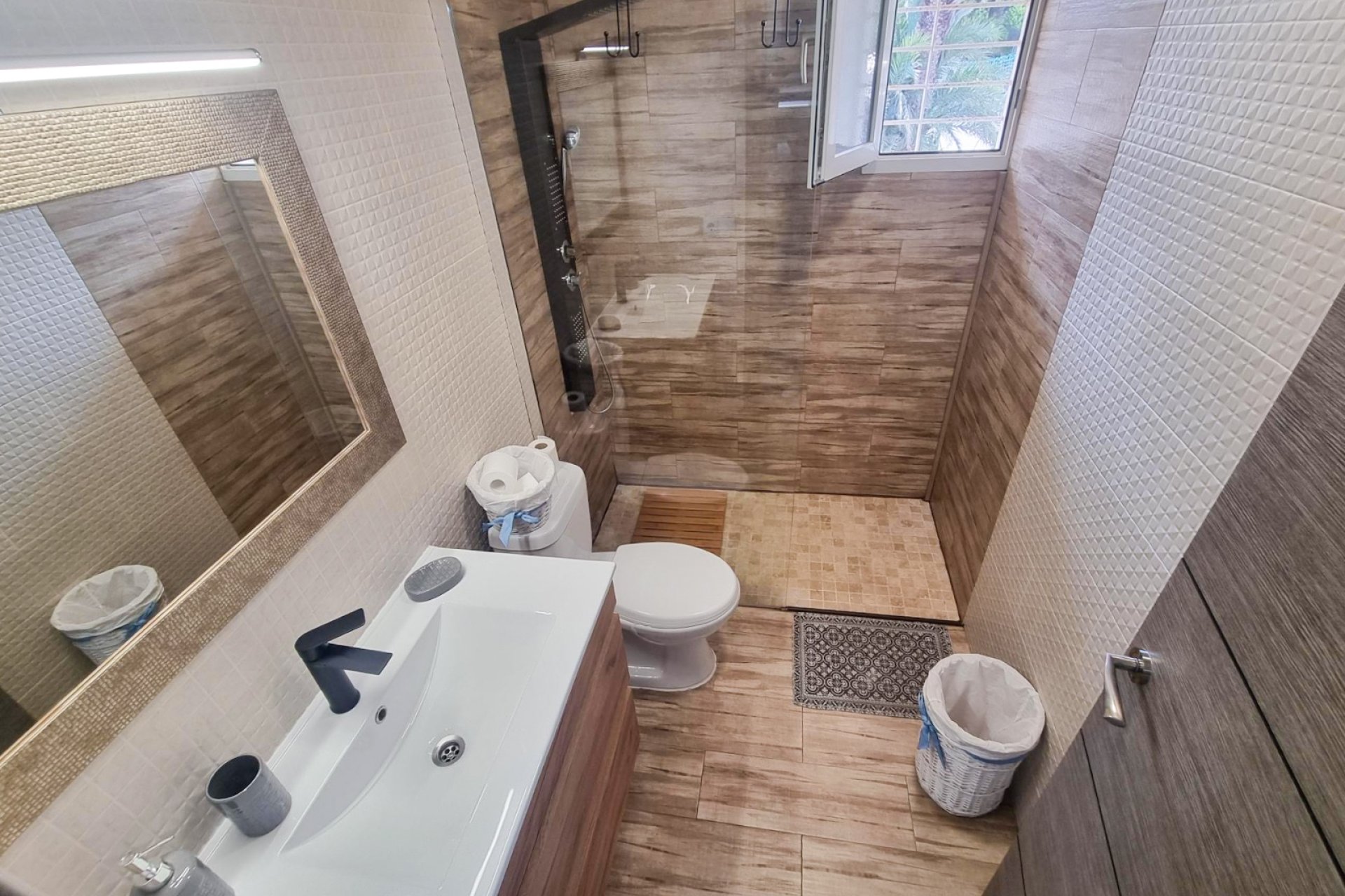 Alquiler - Bungalow - Torrevieja - El Acequión - Los Náufragos