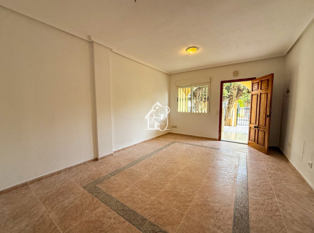 Alquiler - Bungalow - Torrevieja - Nueva Torrevieja - Aguas Nuevas