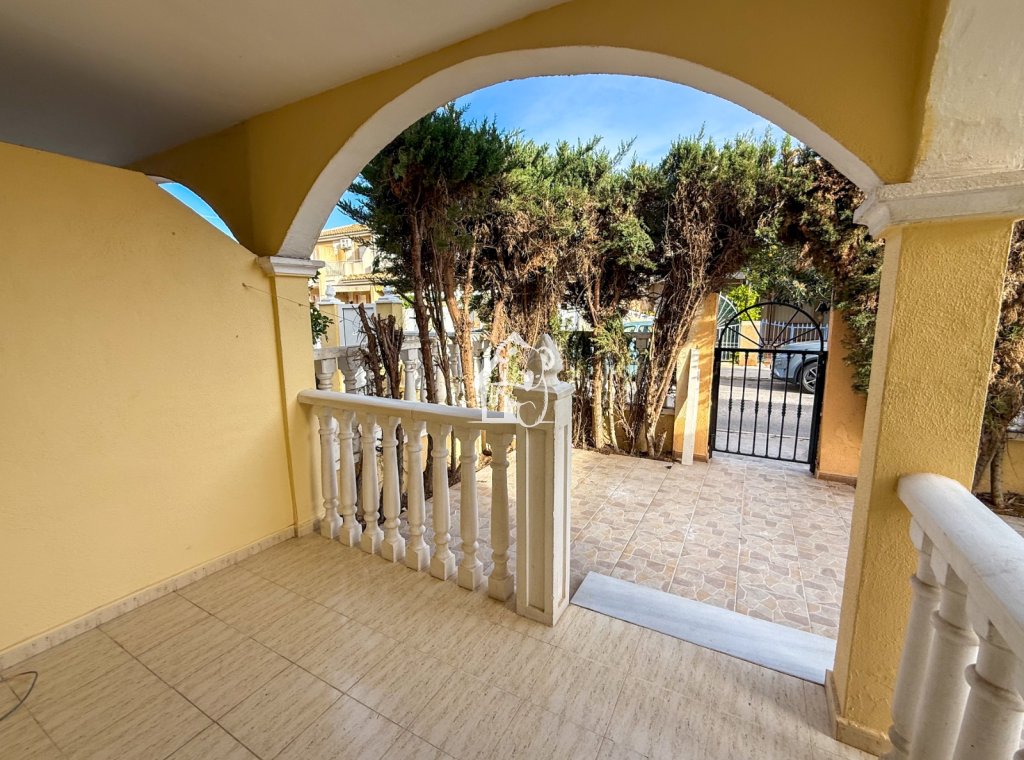 Alquiler - Bungalow - Torrevieja - Nueva Torrevieja - Aguas Nuevas