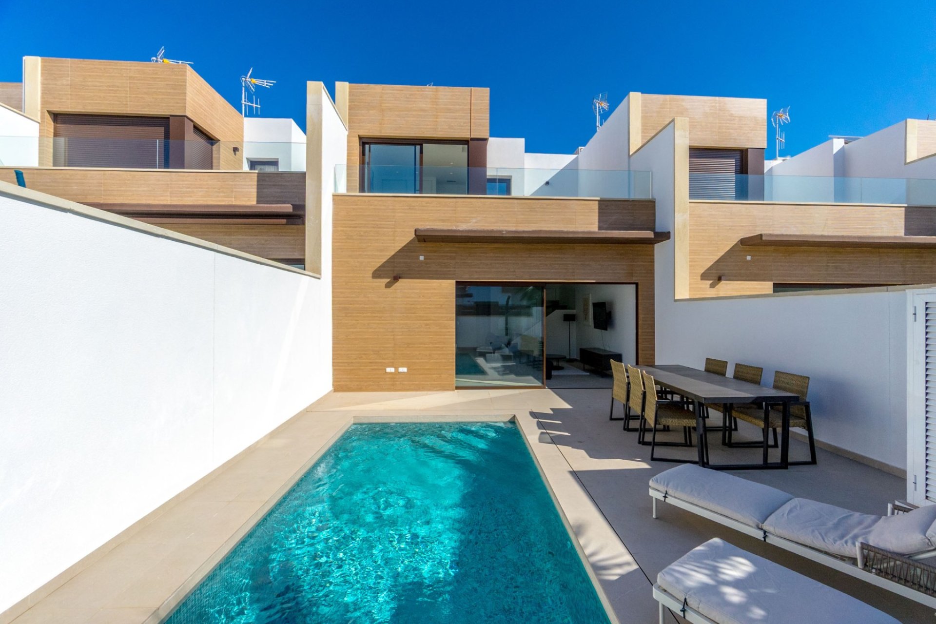 Alquiler - Villa - Algorfa