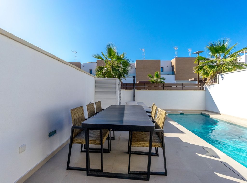 Alquiler - Villa - Algorfa