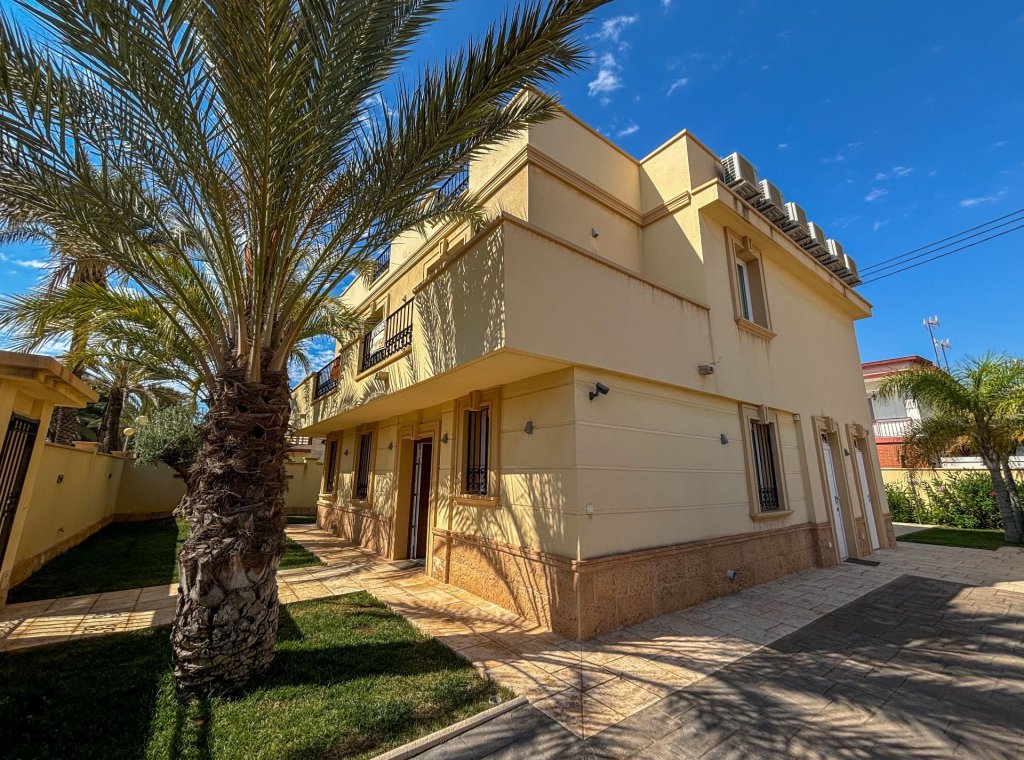 Alquiler - Villa - Cabo Roig